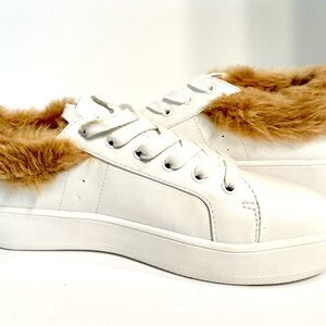 Steve Madden Women's Brenner Fur Trim Court Sneaker